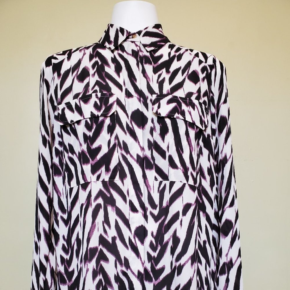 Zebra Print Button Up Top - Picture 8 of 9